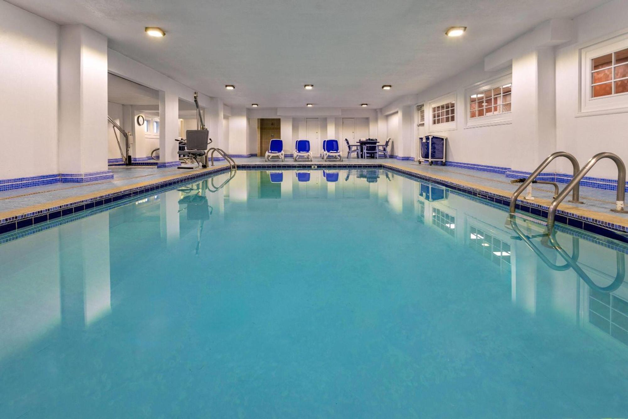 Howard Johnson Plaza By Wyndham Ocean City Oceanfront Zewnętrze zdjęcie