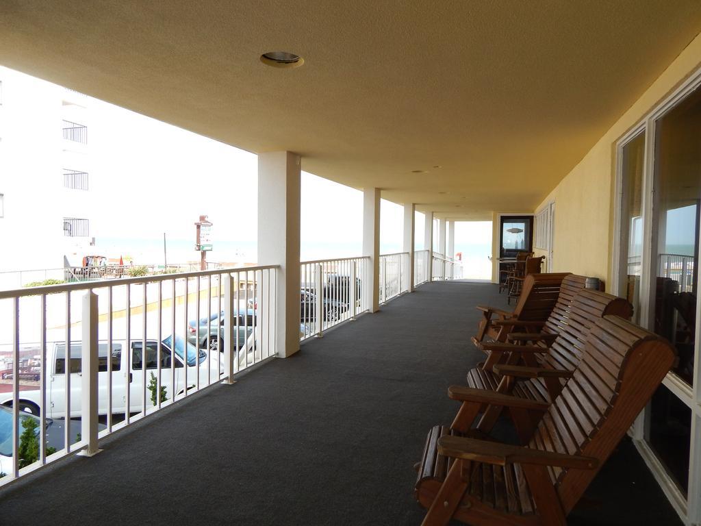 Howard Johnson Plaza By Wyndham Ocean City Oceanfront Zewnętrze zdjęcie